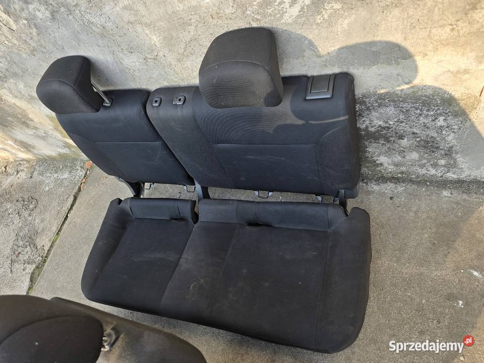 Suzuki Ignis II Subaru MH G3X Justy fotele fotel Legnica