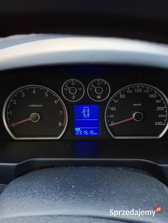 Hyundai i30 16 benzyna 231 2009r 1396cm3