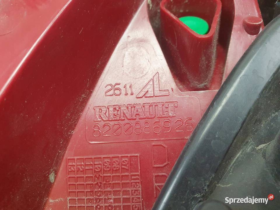 LAMPA PRAWA Renault Clio III HB lift TYLNA prawy osobowe sprzedam