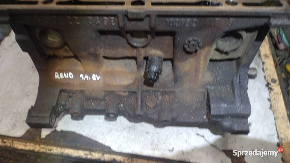 RENAULT CLIO II THALIA MEGANE 14 8V silnik dół Motoryzacja