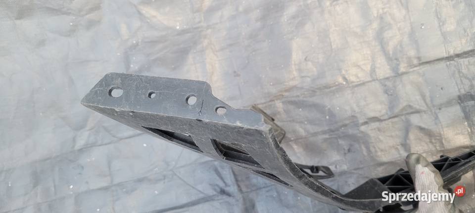 MERCEDES E W212 AMG ŚLIZG ZDERZAKA PRAWY PRZÓD Karoseria Ruda Śląska