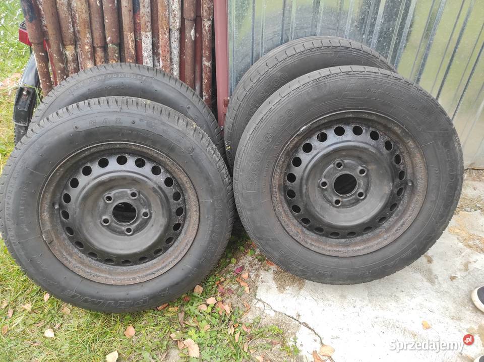Opony 19565 z felgami 15 5 sztuk