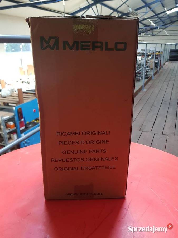 049504 Filtr powietrza Merlo Sulechów