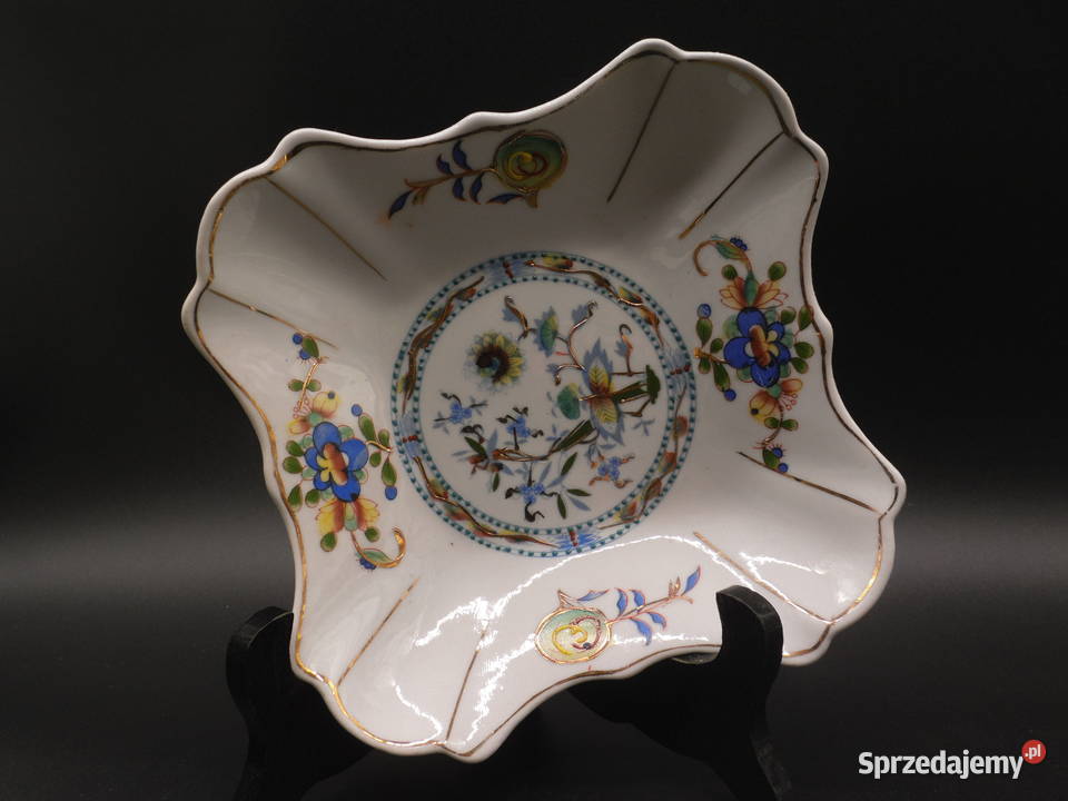 Porcelanowa antyczna kwadratowa pateramisa