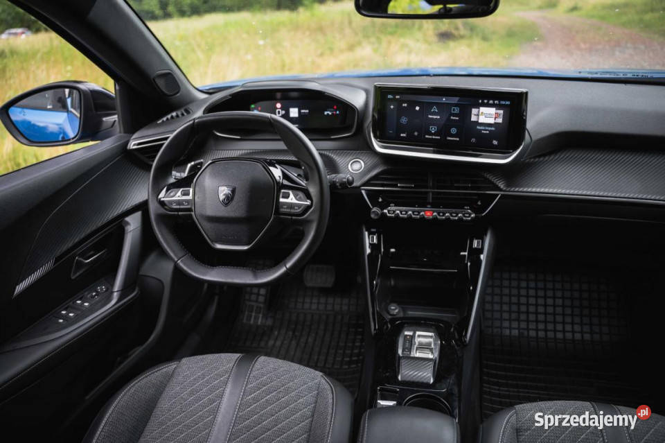 Peugeot 2008 12 PureTech czujnik parkowania
