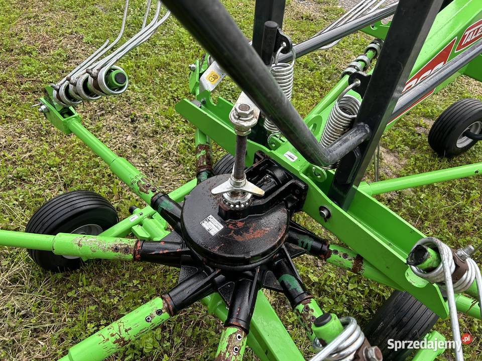 Zgrabiarka karuzelowa Talex Spyder 360 grabarka Nowy Sącz