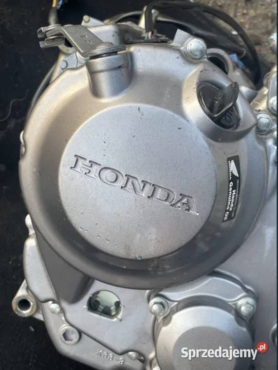 Pokrywa dekiel lewa alternatora silnika Honda Ostrów Wielkopolski