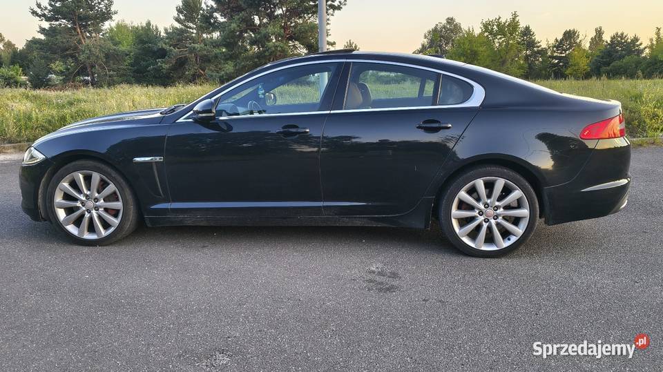 Jaguar XFS 30 diesel 275 Mega wersja 2011r Toruń