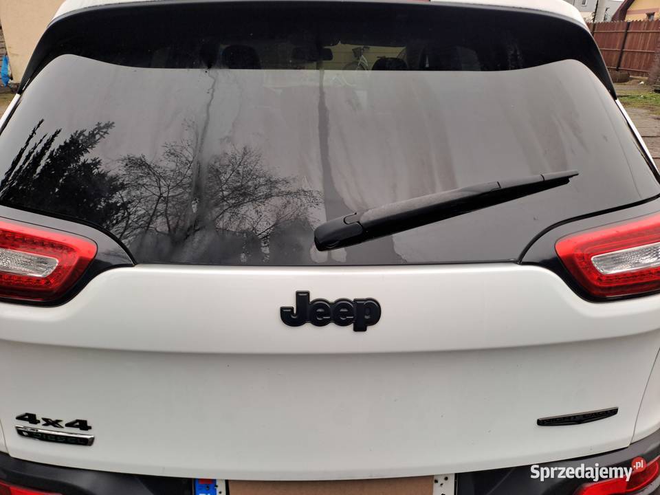 Jeep Cherokee 22 diesel 4x4 nawigacja Wronki
