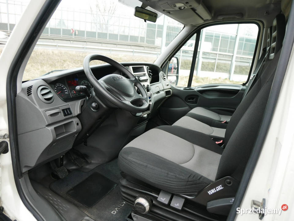 Iveco 35C 35C11 23HPI 106 Eu5 Kontener Bliźniak elektryczne szyby Goczałkowice-Zdrój
