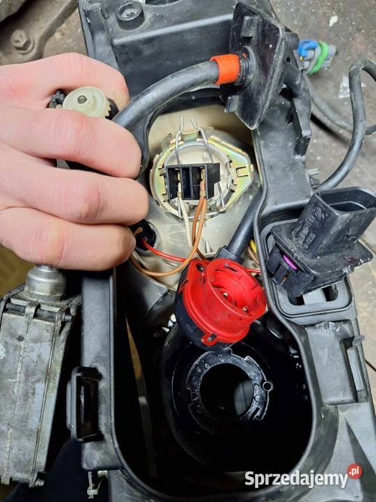 Lampy Xenon OEM Hella A3S3 8L polift Lampy przednie Radlin