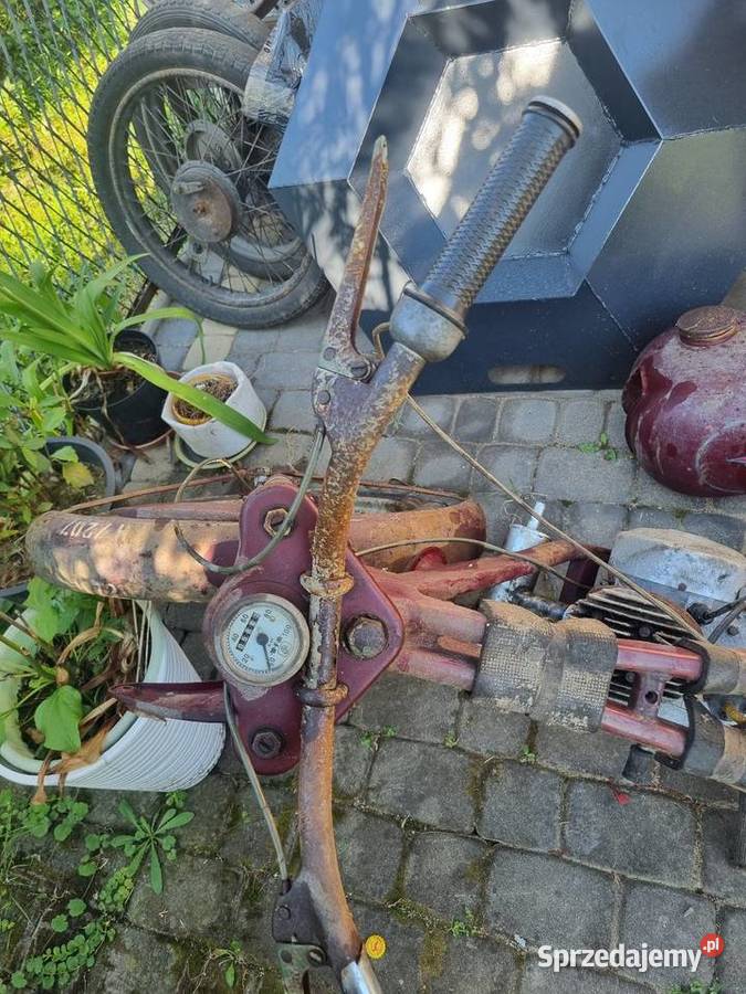 Całą wfm 57r brak kół silnik i rama zgodne z 125cm3