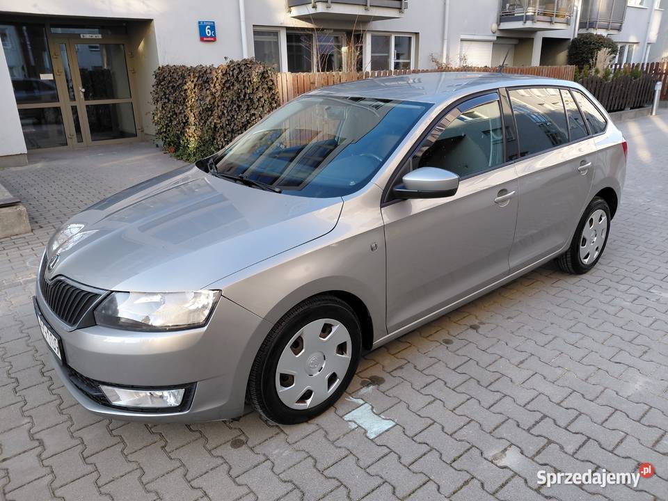 Polski Salon 12 86 Benzyna Ambition Warszawa