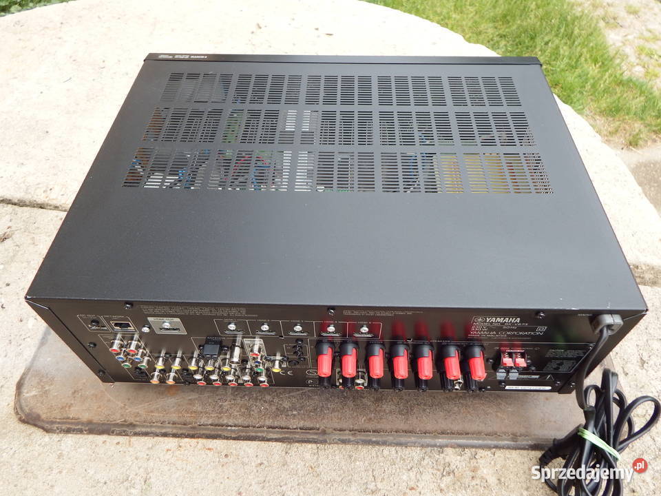 Amplituner AV kina domowego Yamaha RXV673 super