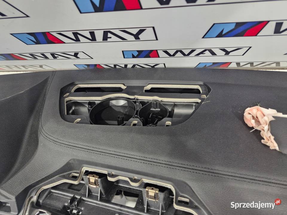 BMW X1 F48 X2 F39 DESKA KONSOLA ORYGINAŁ EUROPA Deski rozdzielcze, konsole