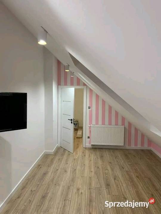 5 pok 111 met 2 POZIOMY BALKON KOMÓRKA 2MP balkon Smolec
