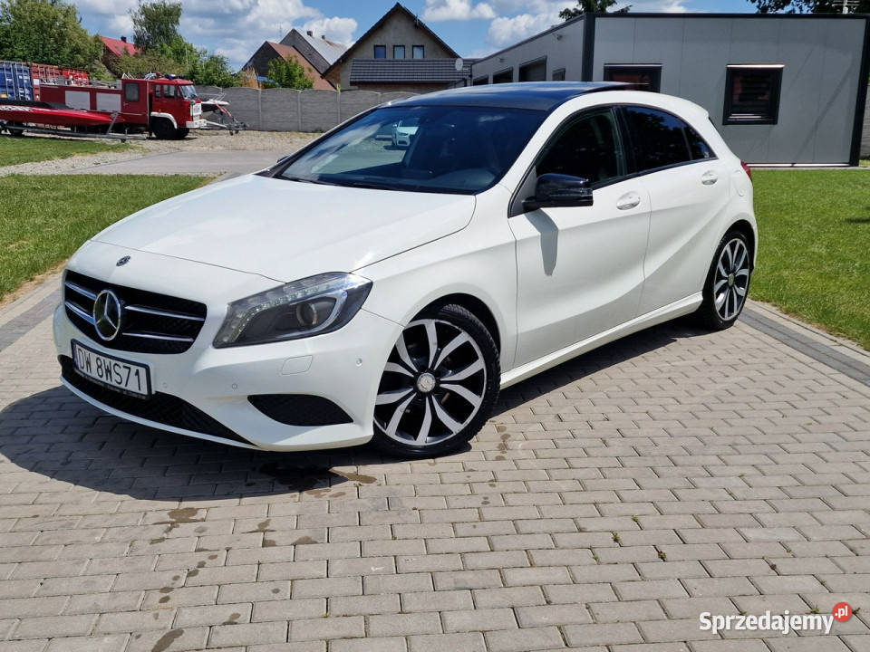 Mercedes A 180 16 Benzyna Automat Bixenon Ledy komputer pokładowy