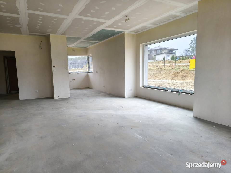 Bungalow z dużą działką Gowino