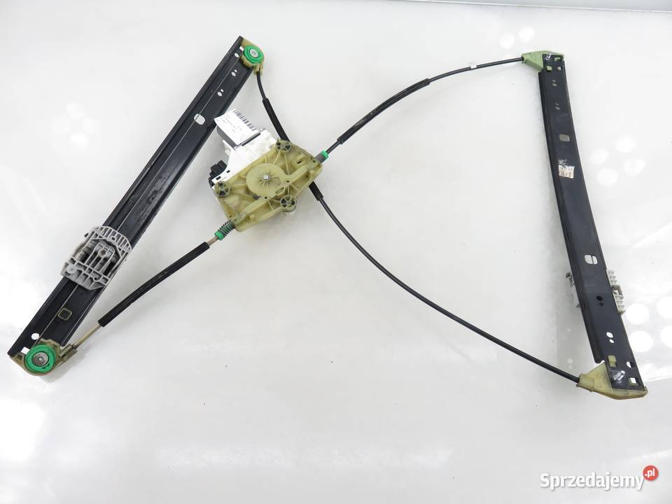 PODNOŚNIK SZYBY PRAWY PRZEDNI AUDI Q7 4L osobowe