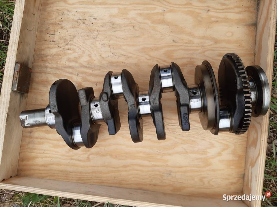 Trafic Vivaro 20 DCI M9R Wal korbowy Rok produkcji 2007 mazowieckie