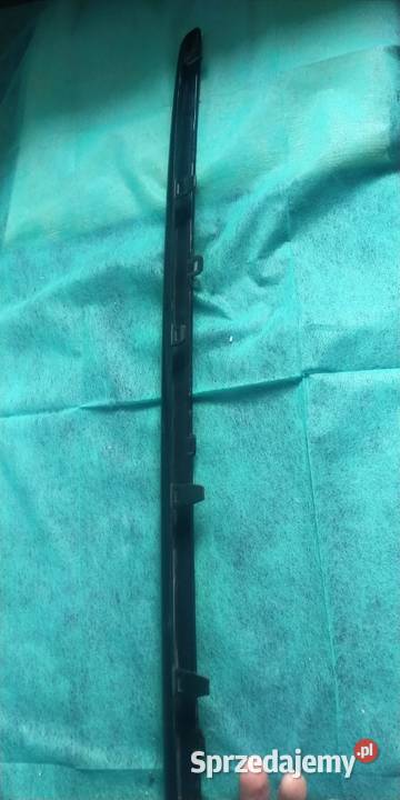 Toyota Auris II FL listwa spojlera zderzaka łódzkie Łódź