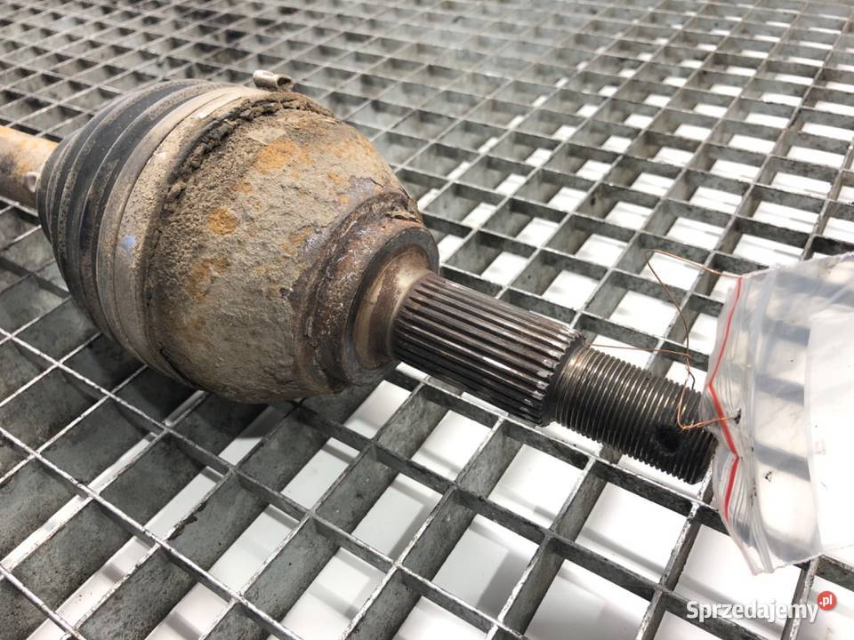 PÓŁOŚ PRAWY PRZÓD RENAULT KOLEOS I 20 173