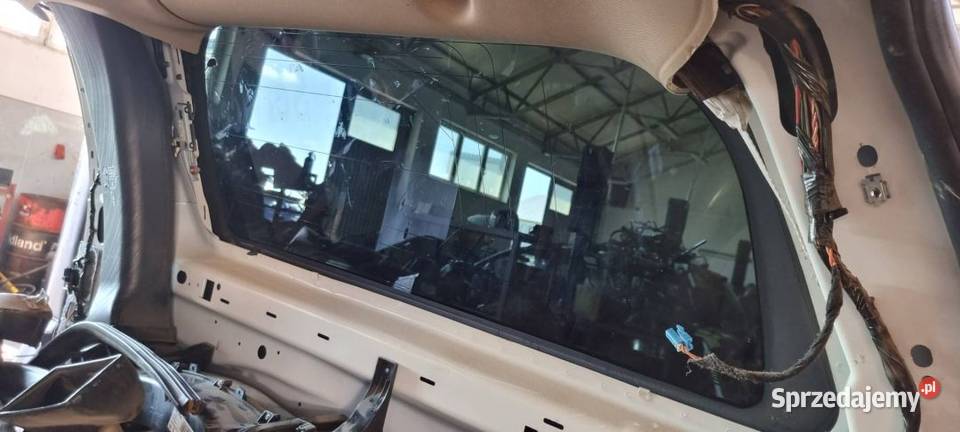 SZYBA PRAWY TYŁ CADILLAC ESCALADE ESV DŁUGA Lipno
