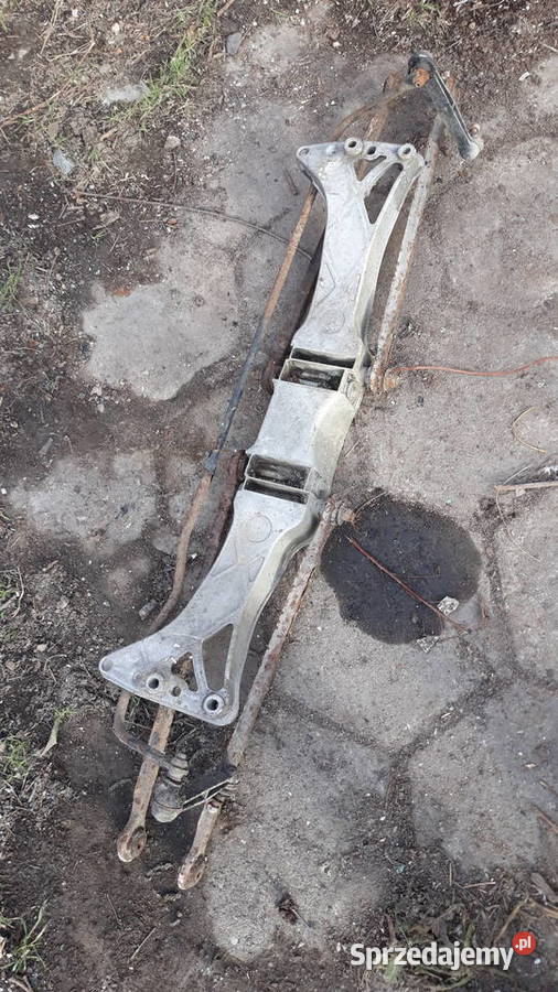 Alfa 156 18 20 ts belka tylnego zawieszenia osobowe Lublin