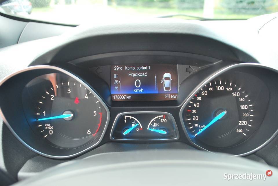 Ford Kuga 4x4 STLine 20 Diesel 150 Klima Navi światła do jazdy dziennej małopolskie