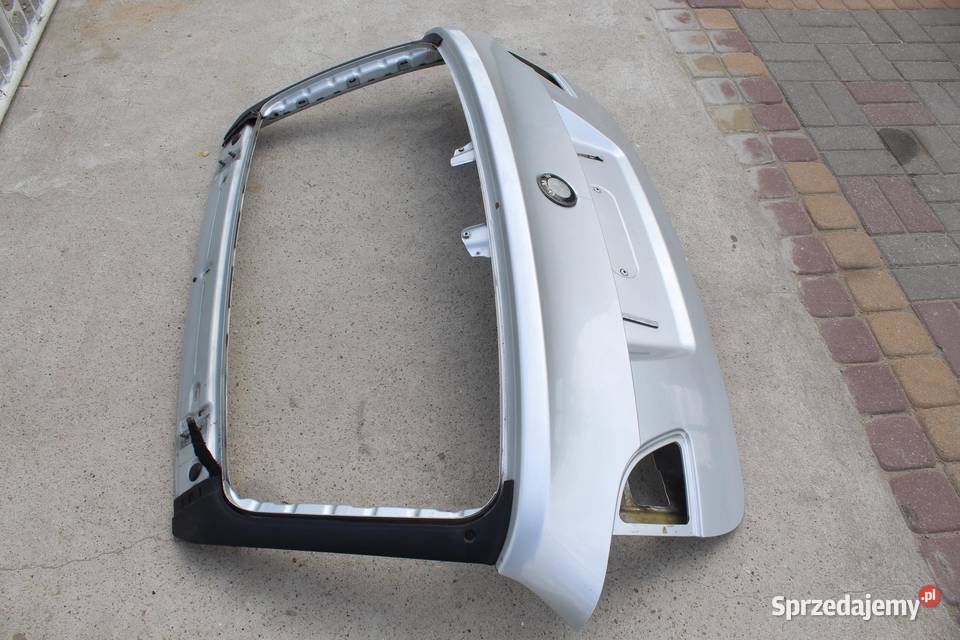 KLAPA BAGAŻNIKA TITANSILBER BMW E61 wielkopolskie