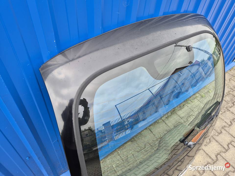 GOŁA KLAPA BAGAŻNIKA Z SZYBĄ CHRYSLER PT CRUISER Działoszyce