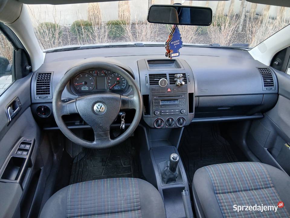 VOLKSWAGEN POLO 12 2007r 5drzwiowy Niski poduszka powietrzna Gliwice