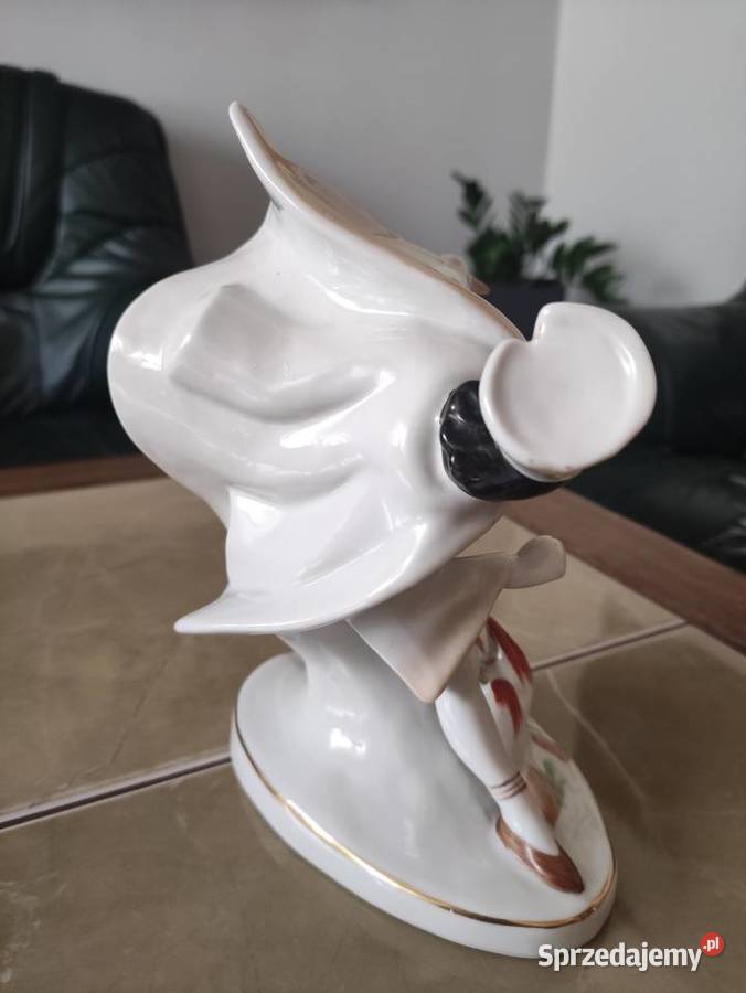 Porcelanowa Figurka Zbójnik Ćmielów lata 60 XX w Janów Lubelski