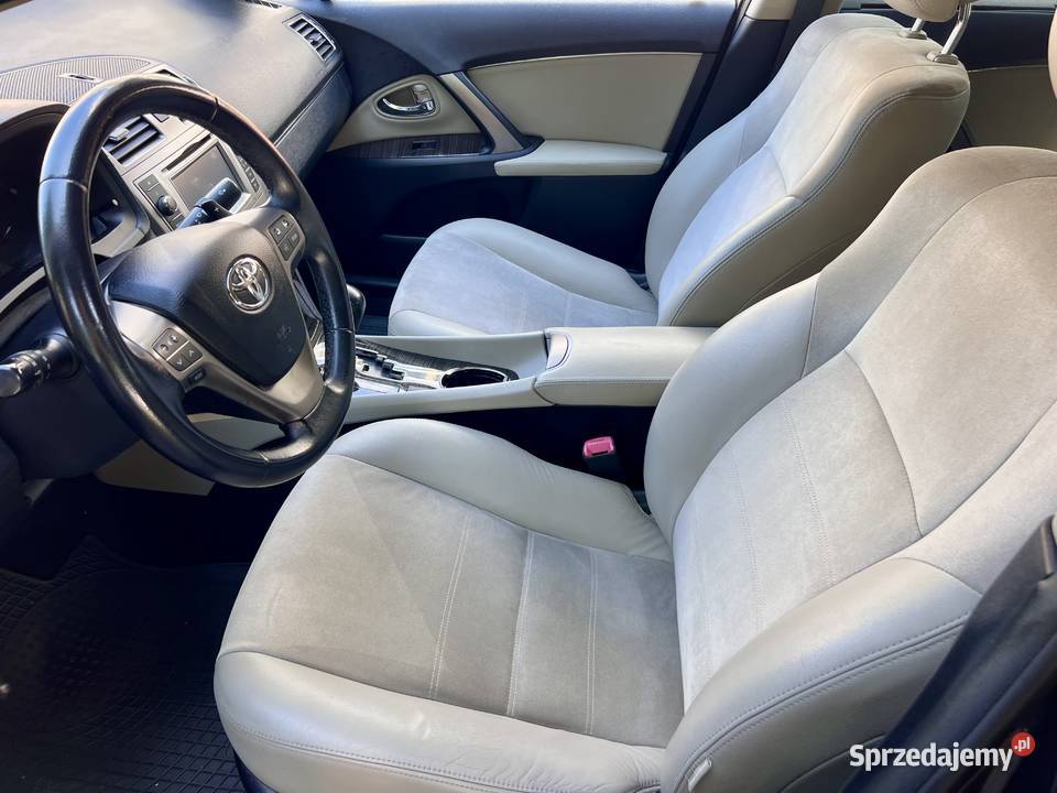 Toyota Avensis III 18 Premium benzyna automat małopolskie sprzedam