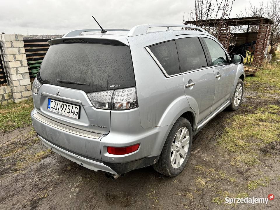 Syndyk sprzeda samochód osobowy MITSUBISHI