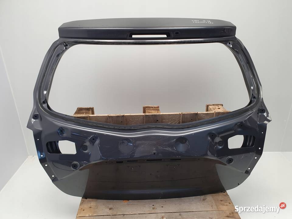 TYLNA KLAPA Toyota Yaris III LIFT 20172020 Klapy bagażnika Chełm