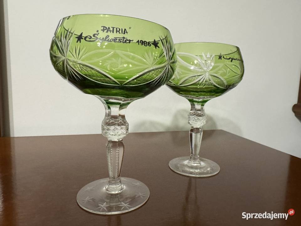 Kieliszki kryształowe zielone 2 sztuki z czasów śląskie Częstochowa
