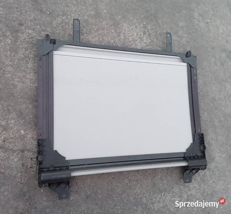 Renault Captur I roleta szyberdachu