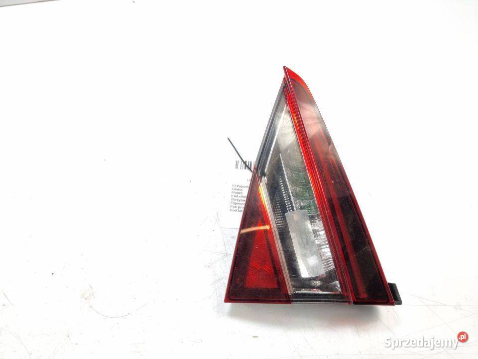 LAMPA W KLAPE PRAWA SKODA SUPERB III 3V5945308D kujawsko-pomorskie Lipno