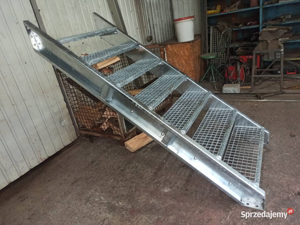 Schody metalowe stopnie wema wejście na wysokość Elżbieta