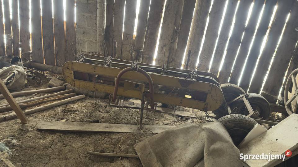 Przewracarka taśmowa nieuszkodzony Zgrabiarki i przetrząsacze Pstrągowa