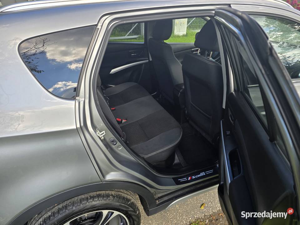 SCross zadbany i bezwypadkowy Hatchback Kowary