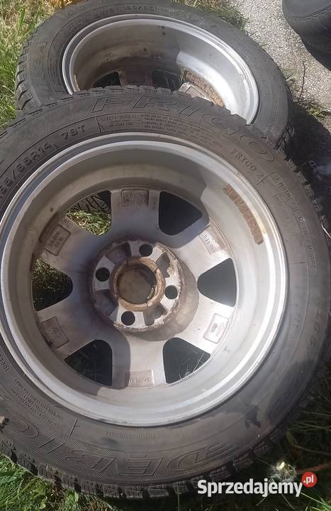Felgi aluminiowe 14 z oponami zimowymi Przybynów