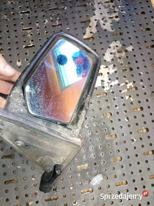 Mercedes W 123 lusterko prawe