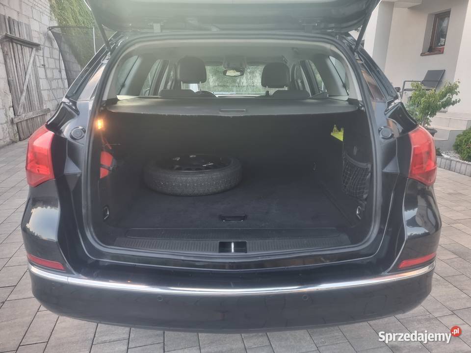 Opel Astra J Sports Tourer Opel Warszawa sprzedam