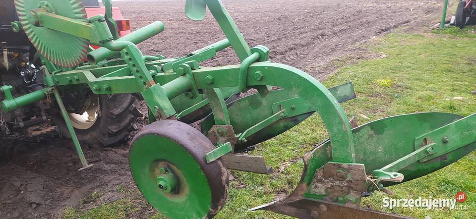 Pług 3 skibowy zagonowy Kozarzew