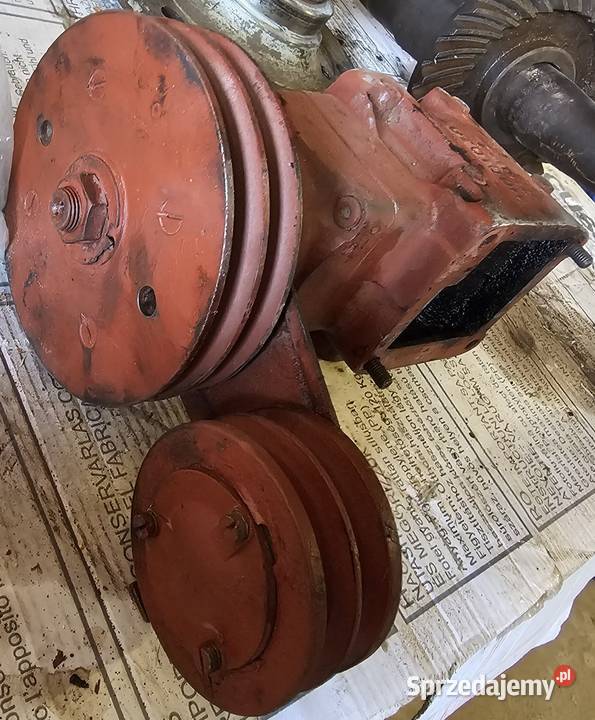 Sprzedam oryginalną sprężarkę do Ursusa C385 w łódzkie Skierniewice sprzedam