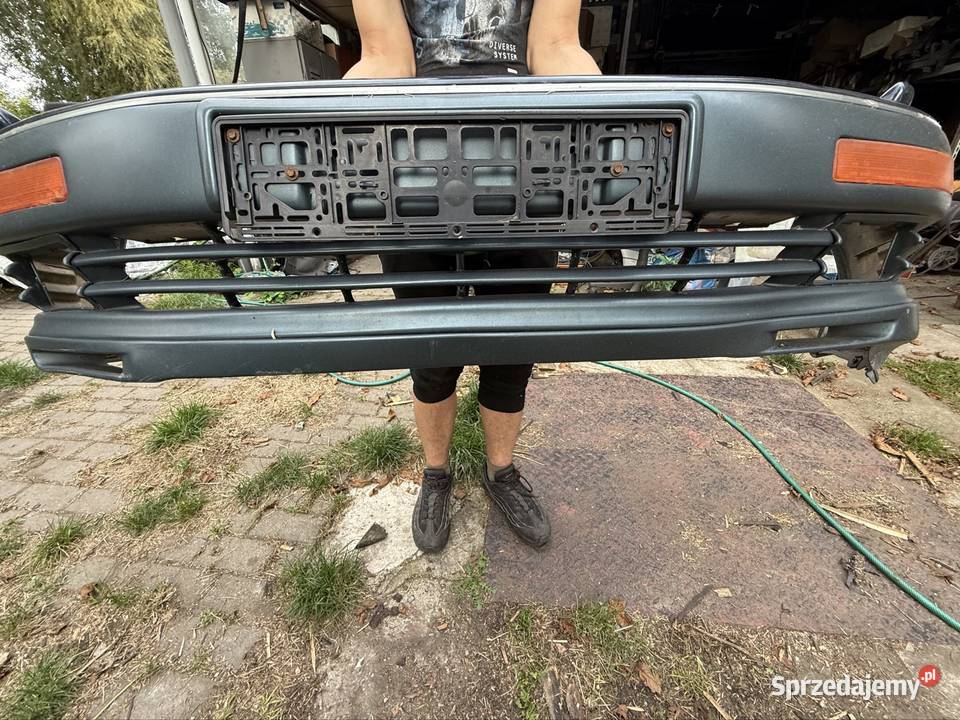 Zderzak przedni Lexus LS400 UCF10 93r osobowe Częstochowa