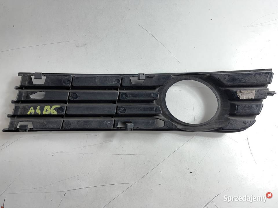 AUDI A4 B6 KRATKA ZDERZAKA PRAWA 8E0807682A Międzychód sprzedam