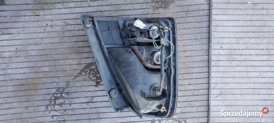 Daihatsu gran move lampa tył prawa sprzedam